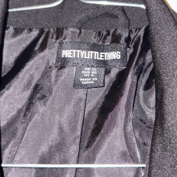 Padded Shoulder Cropped Blazer - Picture 2 of 4